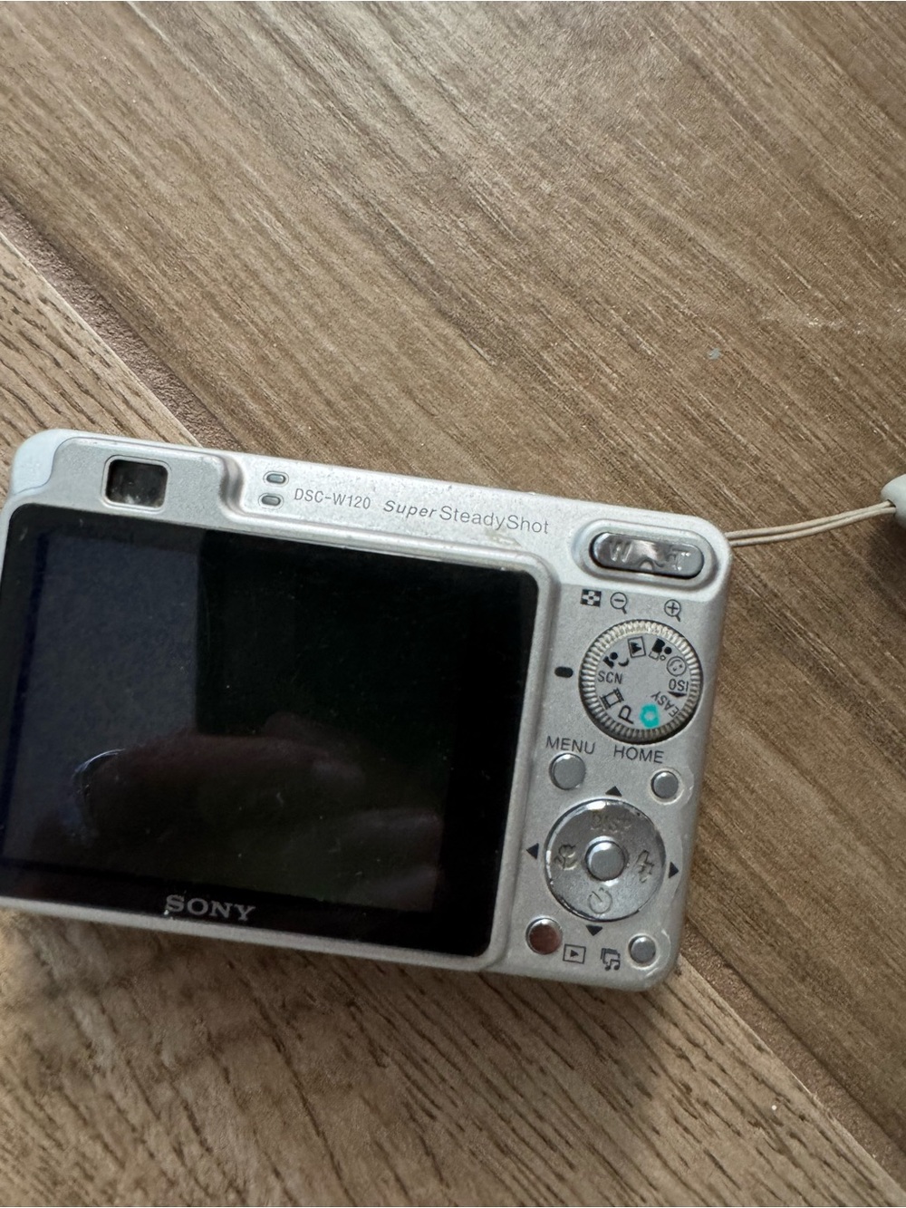 Sony Cyber-shot DSC-W120 Silver - Picture 4 of 8